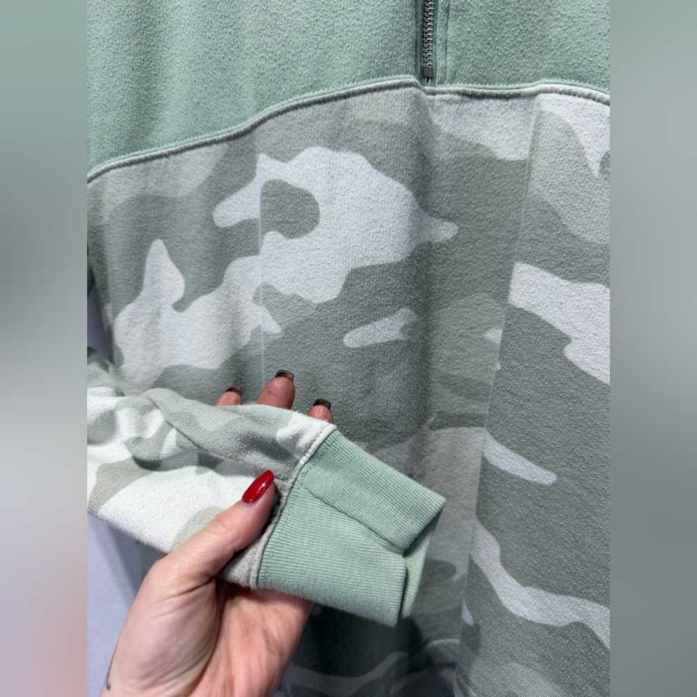 PINK Victoria's Secret Green Camo Zip-Up Sweater - Picture 3 of 4